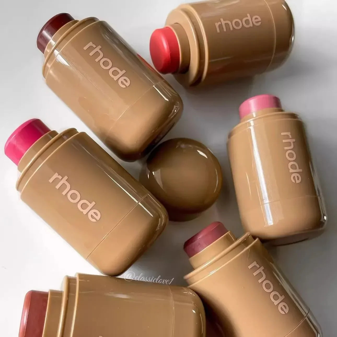 Benetitnt Plumping Lip Balm